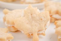 Rich Maple Sandwich Cookies