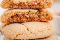 PEANUT BUTTER SURPRISE DELIGHTS