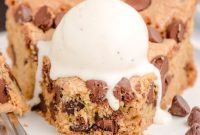 Giant Gooey Skillet Cookie