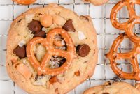 Golden Butterscotch Pretzel Cookies