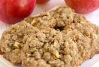 Autumn Spiced Caramel Apple Oat Cookies
