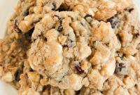 Soft-Baked White Chocolate Cranberry Oatmeal Cookies