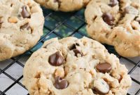 Peanut Butter Chocolate Crunch Cookies