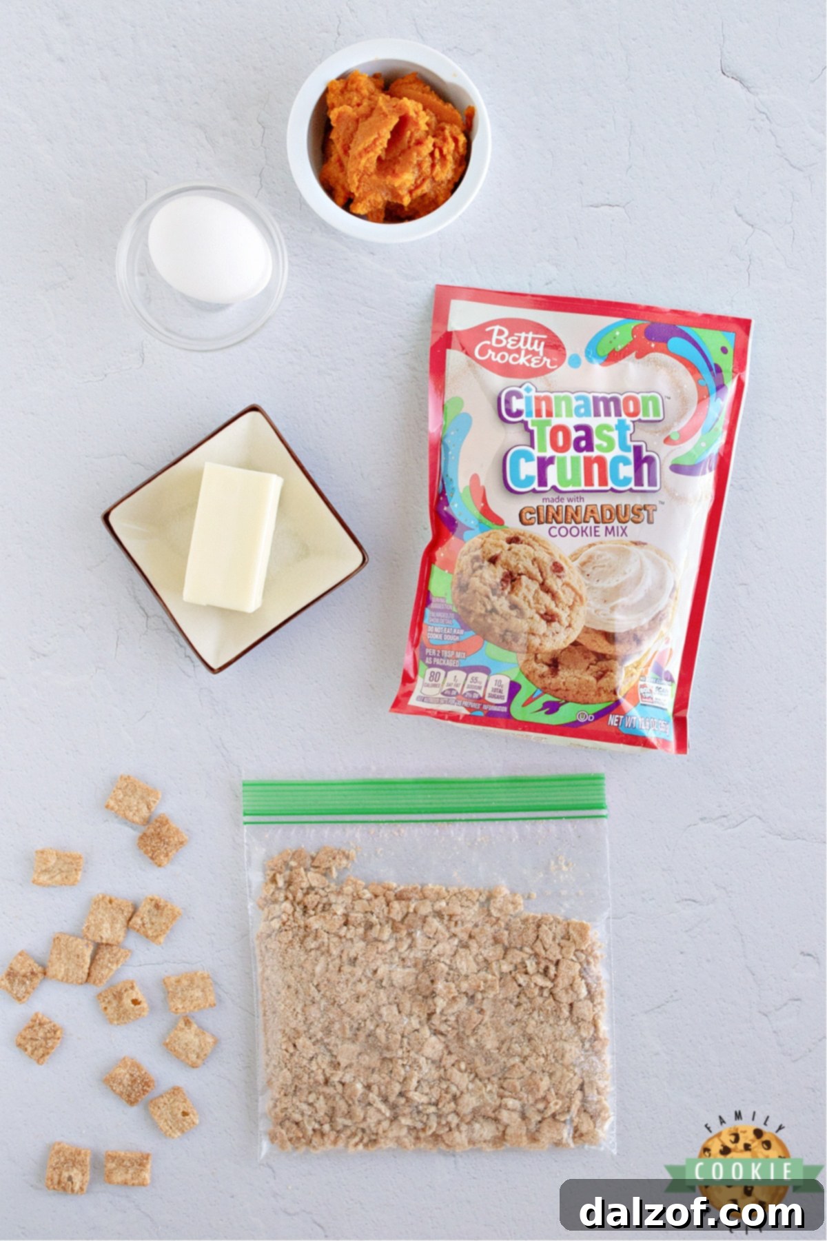 Autumn Spice Cereal Crunch Cookies 3 Ingredients in Cinnamon Toast Crunch Pumpkin Cookies