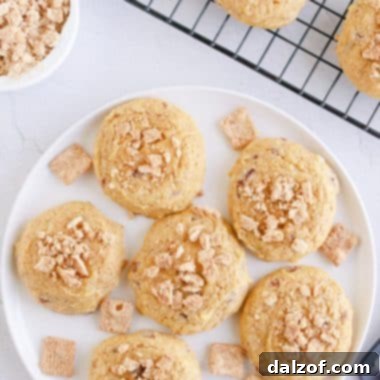 Cinnamon Toast Crunch Pumpkin Cookies