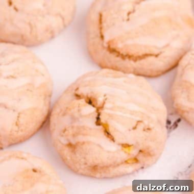 scone cookies with apple cinnamon flavors