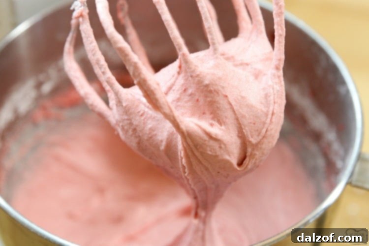 BEST BUTTERCREAM FROSTING MADE WITH FRESH STRAWBERRIES