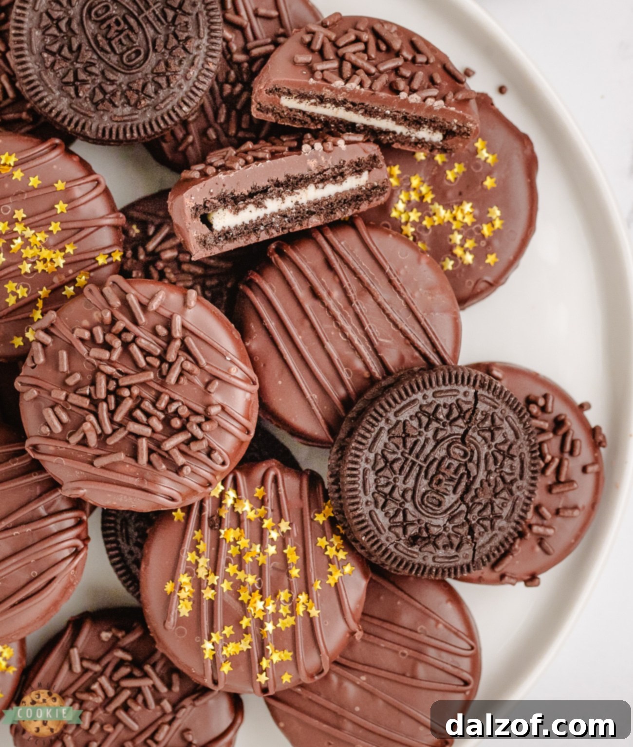 chocolate dipped oreo cookies