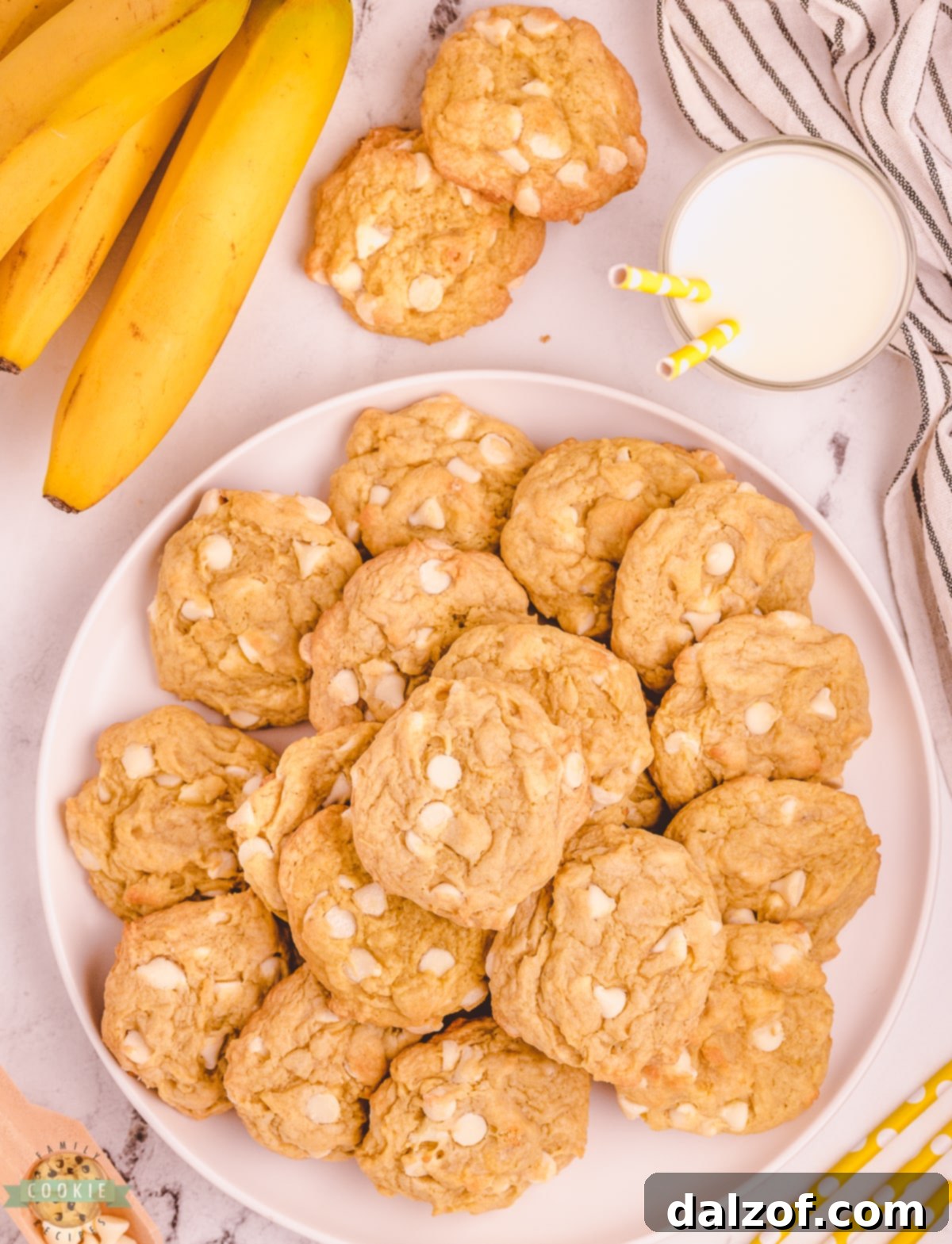 banana cookies with pudding in them
