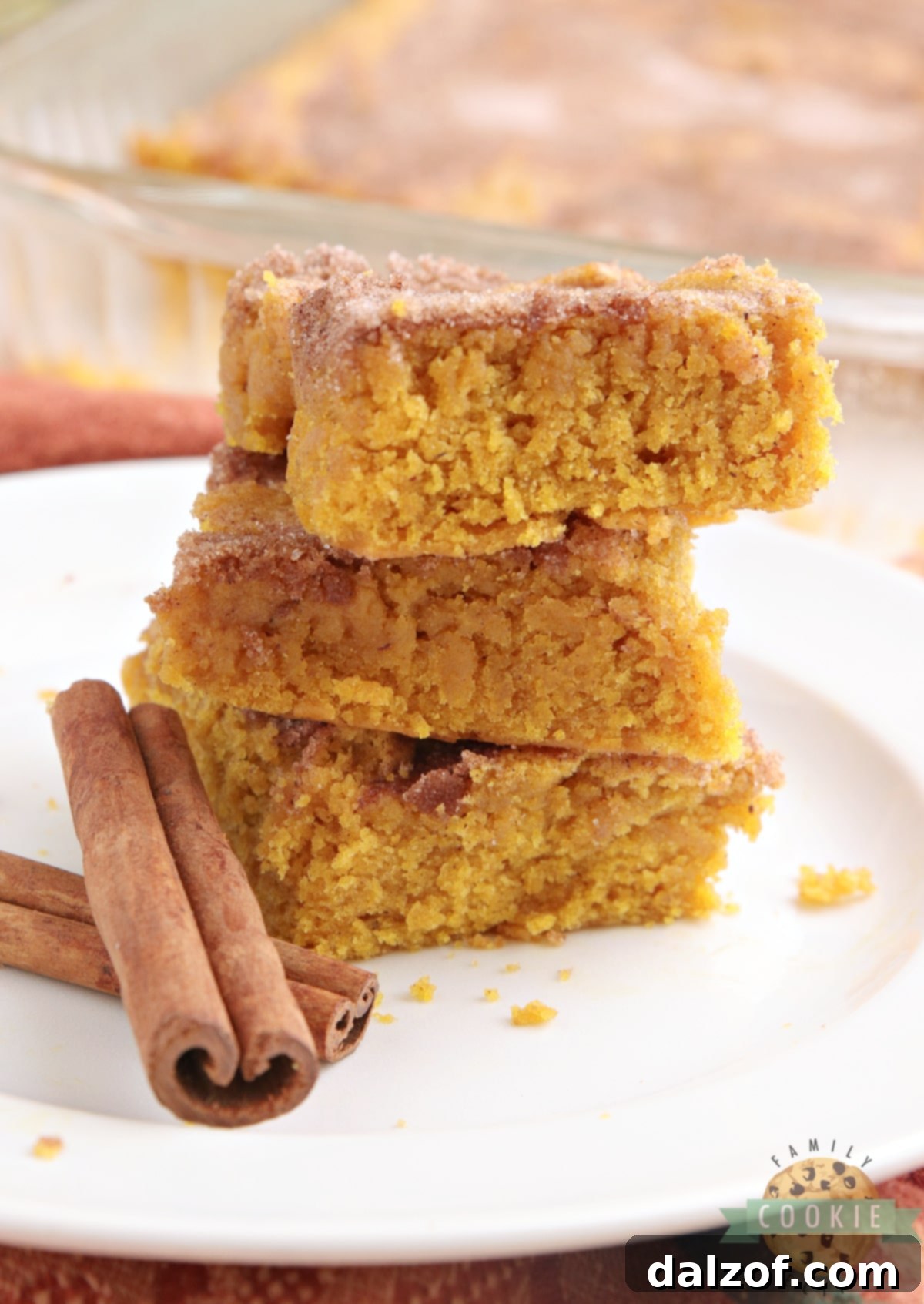 Pumpkin Snickerdoodle Cookie Bars
