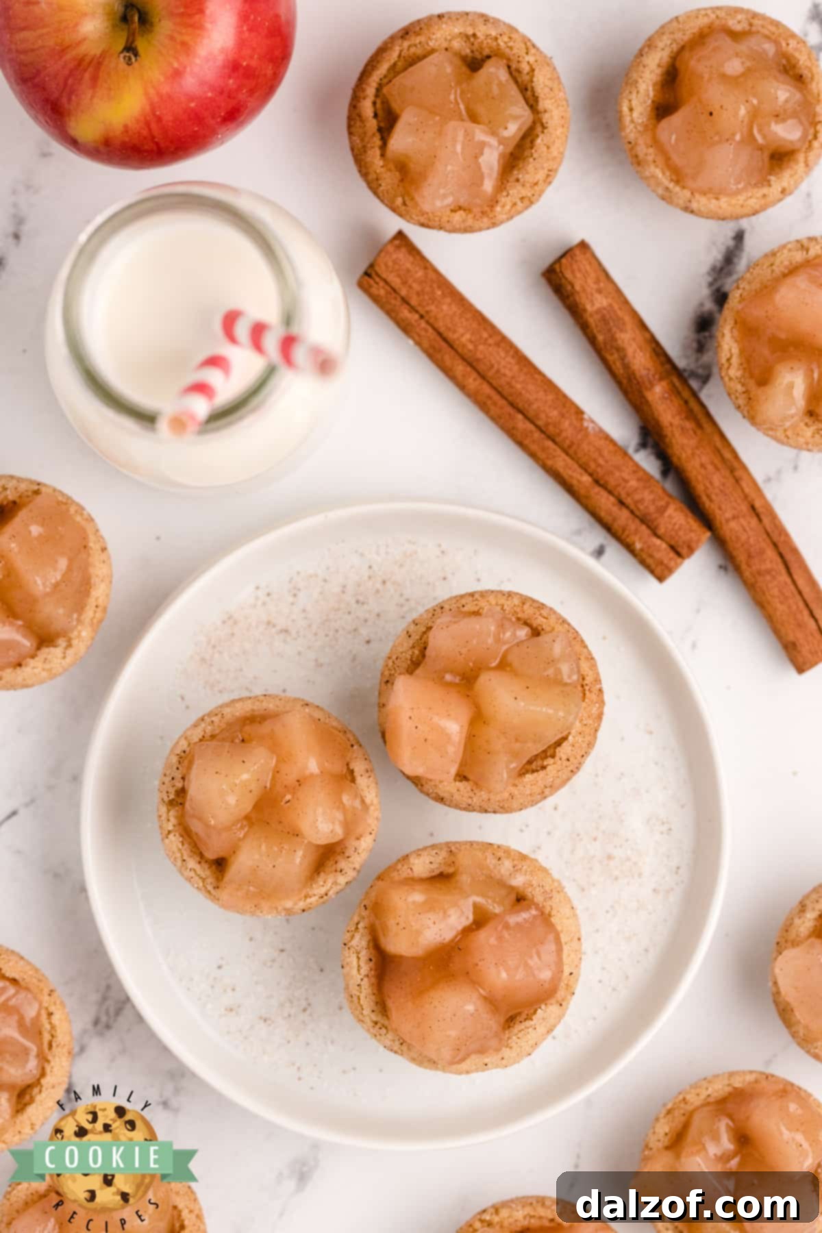 Apple pie cookie cups
