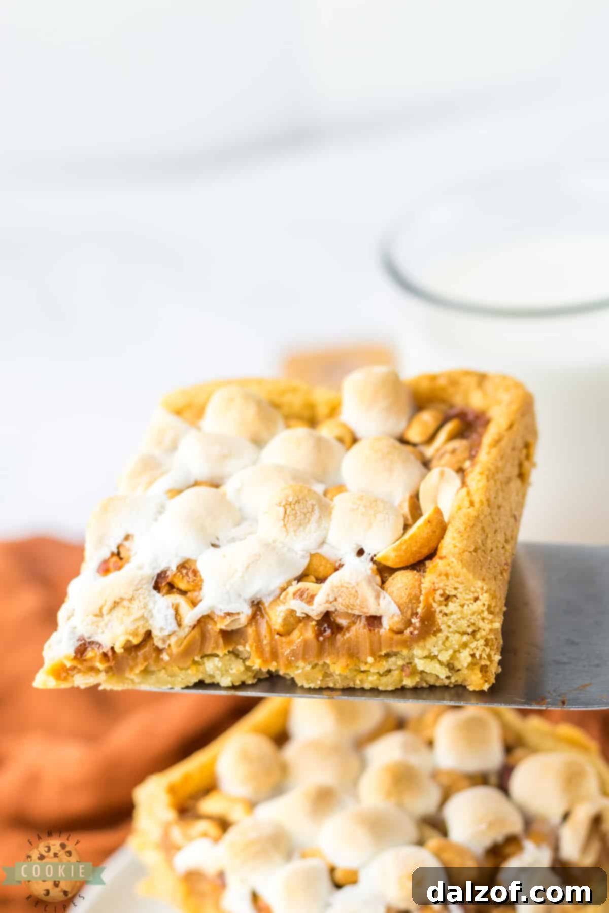 Easy 5-Ingredient cookie bar recipe.
