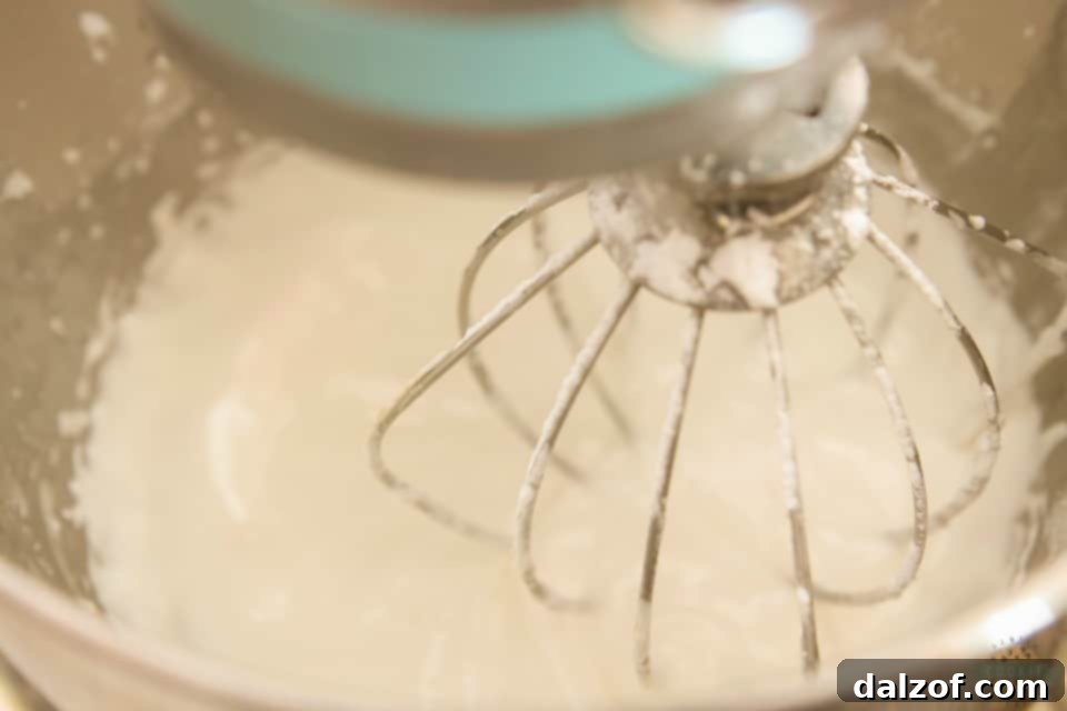 How to make Easy Vanilla Meringue Cookies recipe