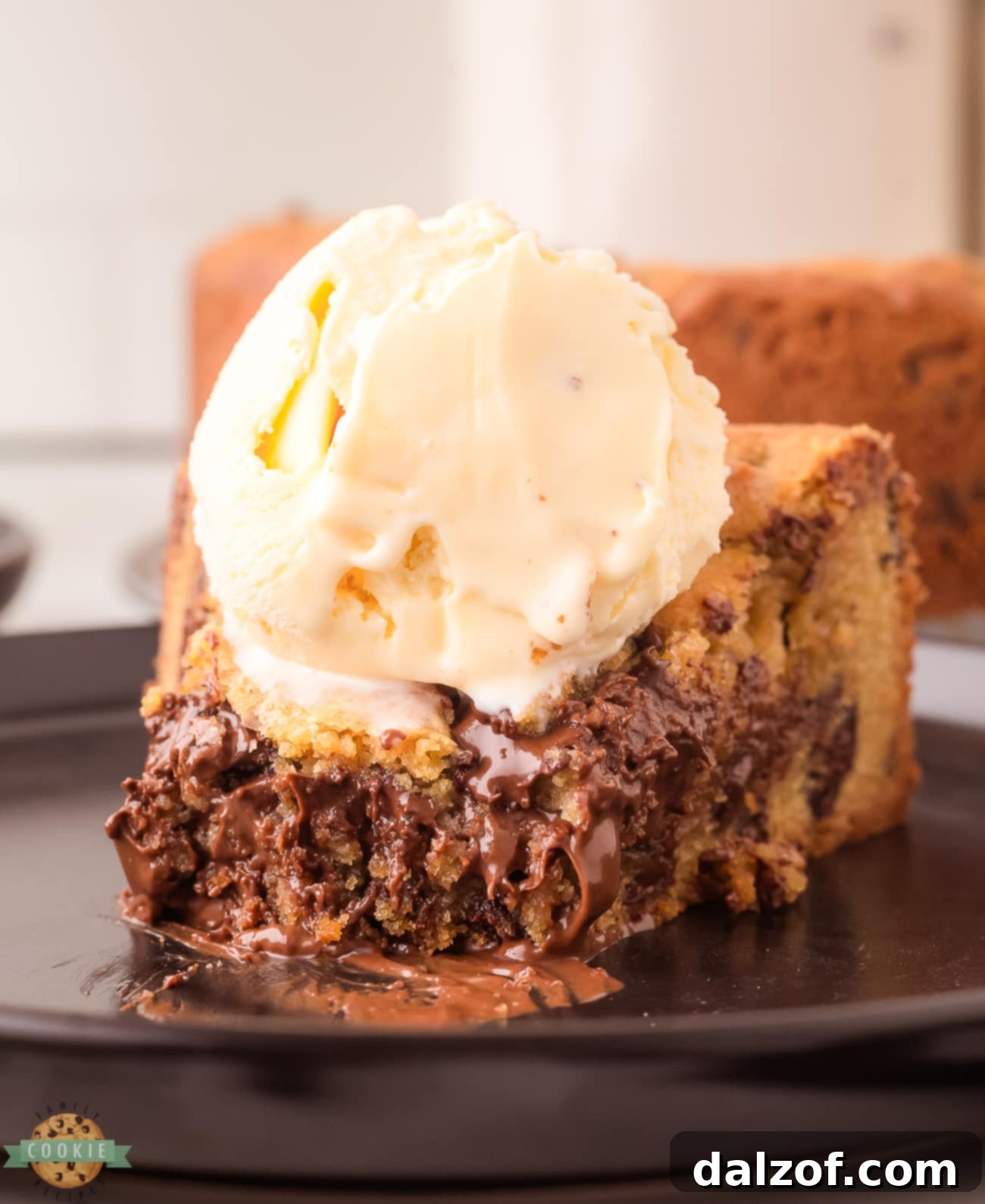Cookie cake made with Nutella