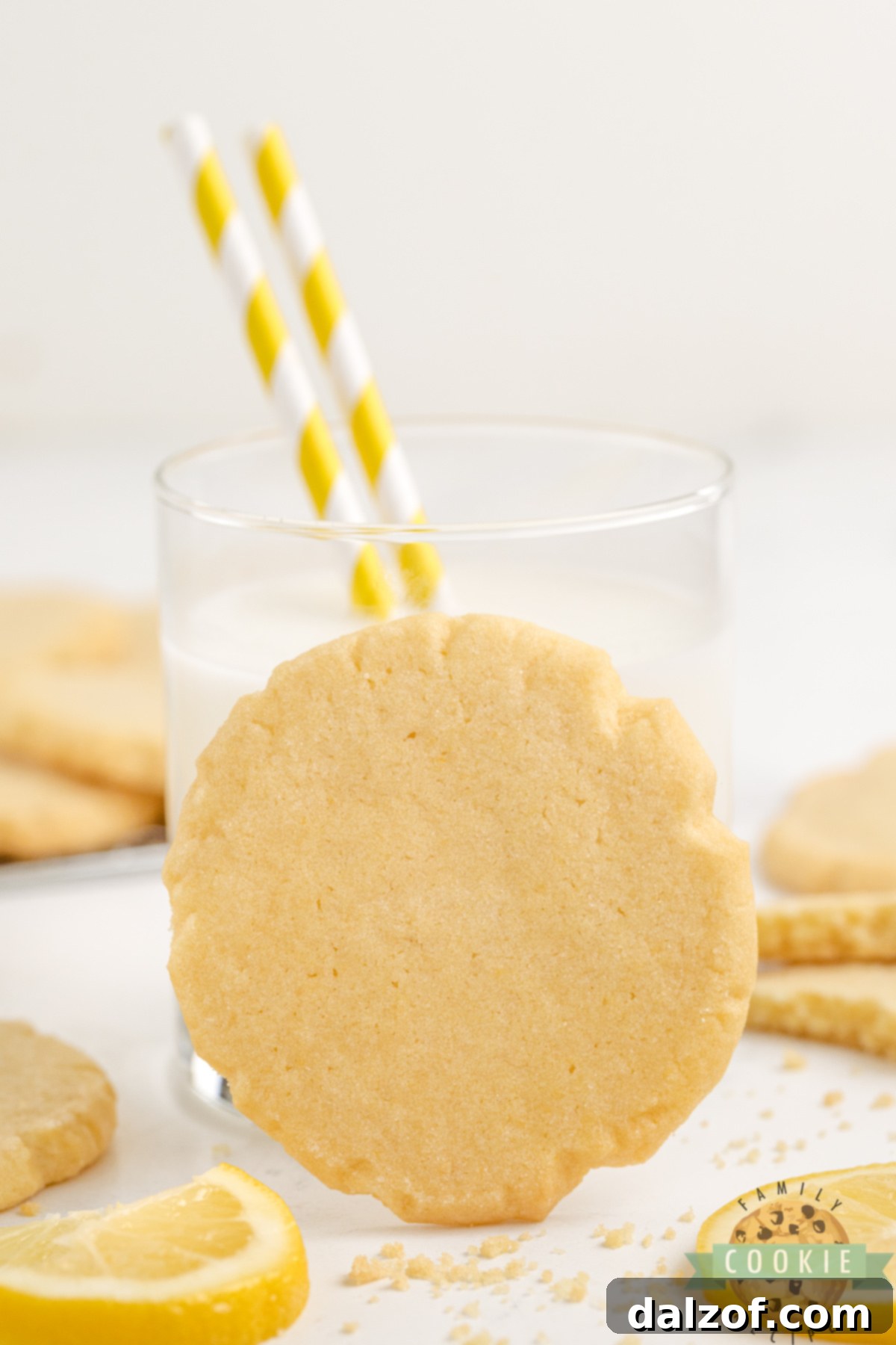 A lemon sugar cookie made with lemon pudding mix. 