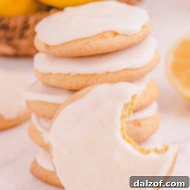 lemon cake mix Cool Whip cookies
