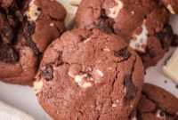 Chocolate & Cream Cookie Collection