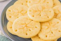 Sand Dollar Cookies Recipe for Beach-Themed Treats